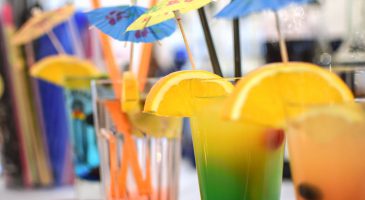 Des cocktails colorés inspirent un nouveau moyen de contraception ! - interstron.ru