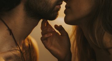 Tantrisme : les Occidentaux pensent-ils à tort que c'est du sexe ?