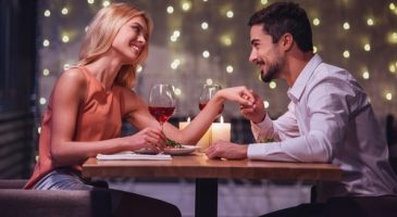 À l'arrière du restaurant - Histoire de sexe - interstron.ru