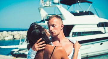 Histoire de sexe : Trip à trois en Martinique