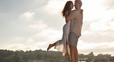 Histoire de sexe : Complètement nue … au soleil !